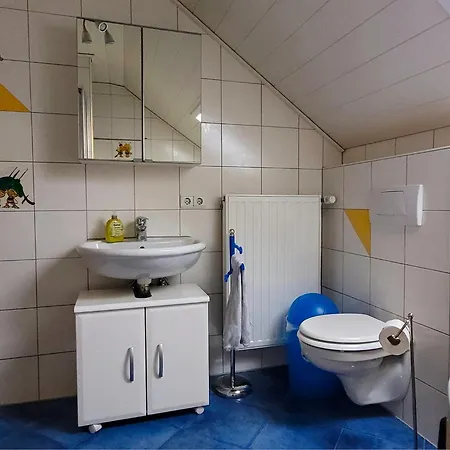 Apartamento Rhönnest Mit Großer überdachter Terrasse Schönau an der Brend
